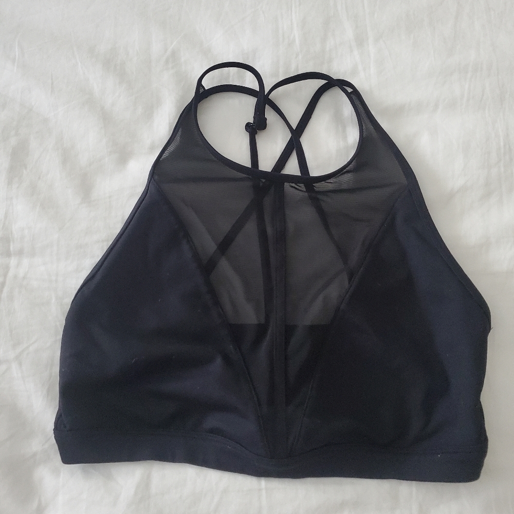 Alo yoga sports bra